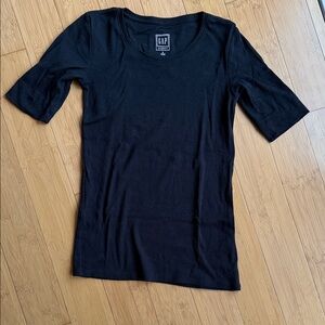 GAP Black Maternity Tee